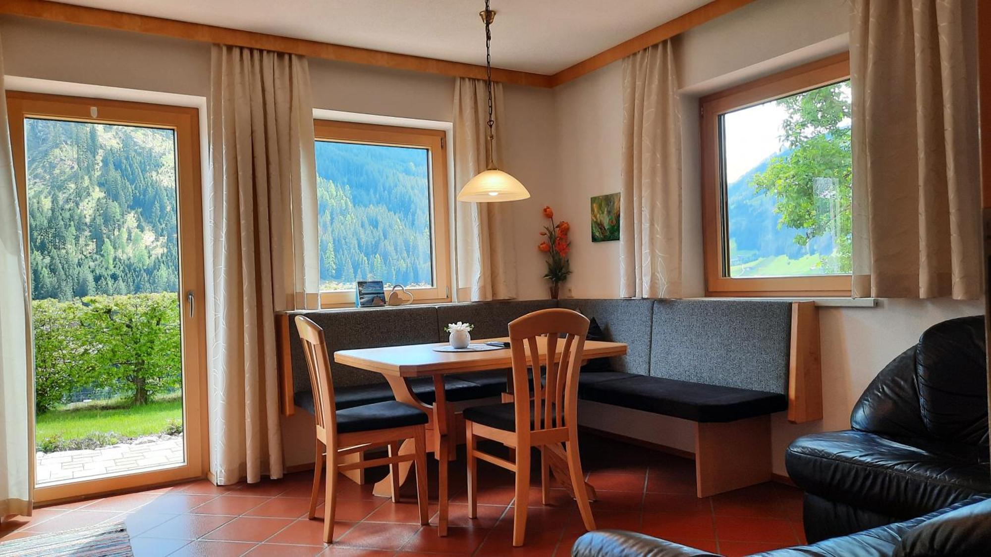 Appartement Haus Ausblick *